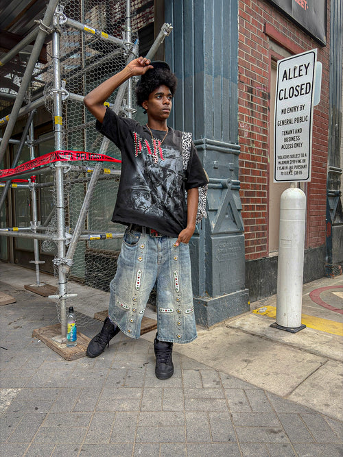 Revived "WAR" T